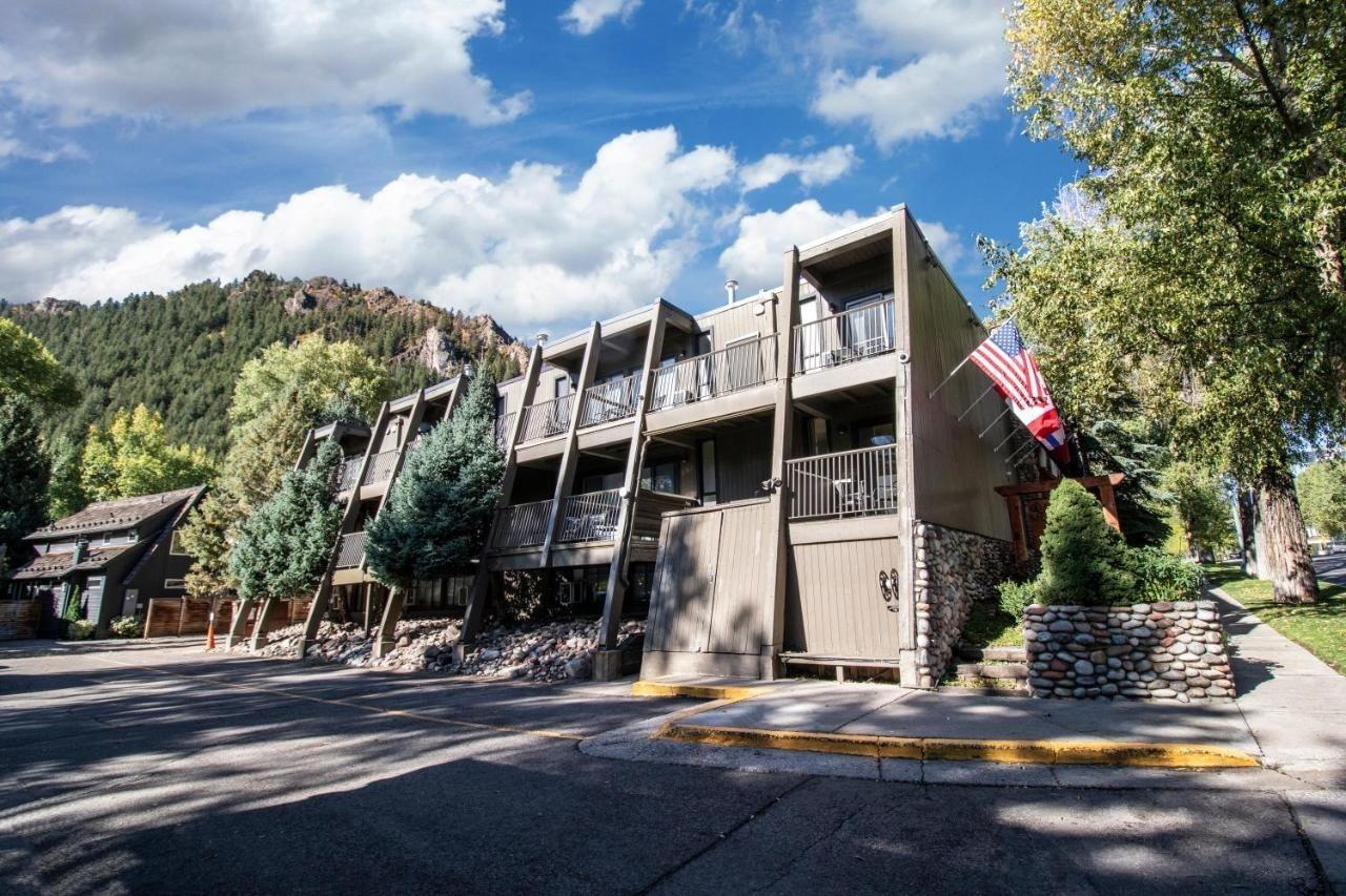 Aspen Mountain Lodge Ngoại thất bức ảnh